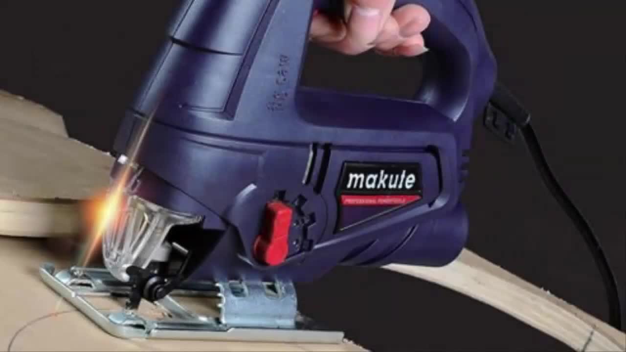 Scie Sauteuse 710W